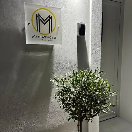 Mm Traditional * Giannádes