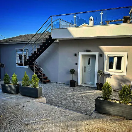 Mm Traditional Villa *