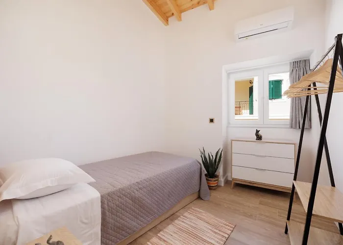 Mm Traditional Villa *